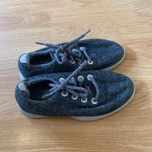 Allbirds Wool Runners - Picture 2 of 7